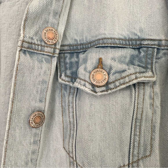 Oversized Denim Jacket | Forever21 | Size M - Picture 3 of 6